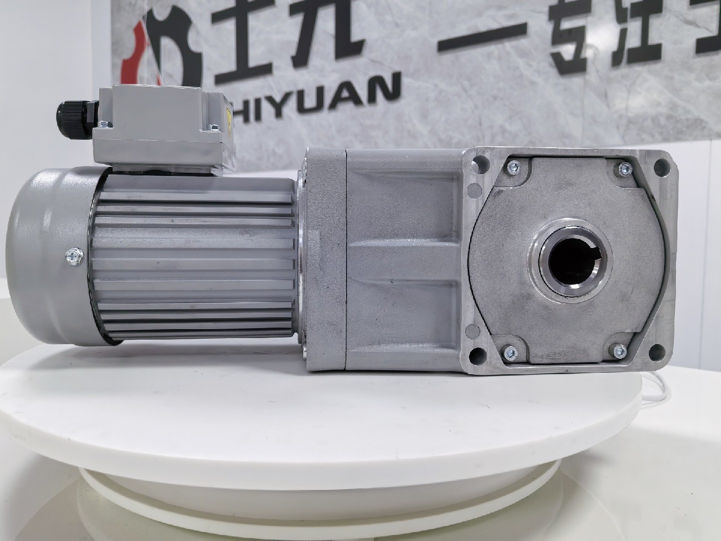 士元传动系统（嘉兴）有限公司